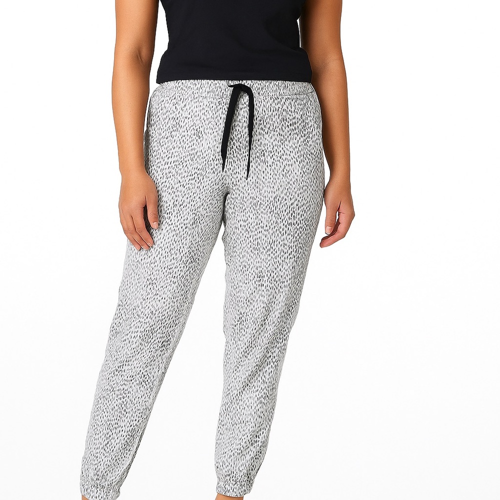 Lululemon Trainer Track Pant Joggers Dottie Dash White Black/Black Size 4